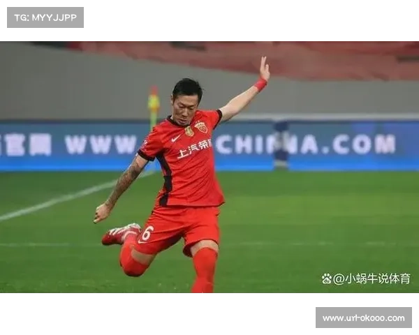 上海海港球员徐新离队，据悉可能加盟云南玉昆。